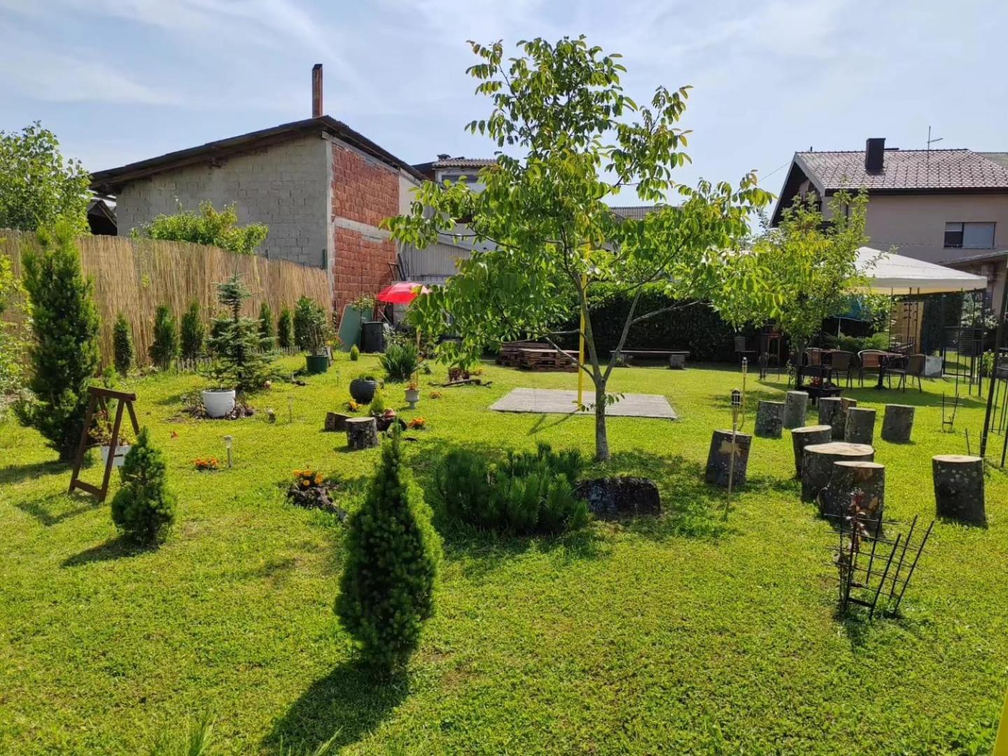 Apartman Ivana Karlovac Buitenkant foto